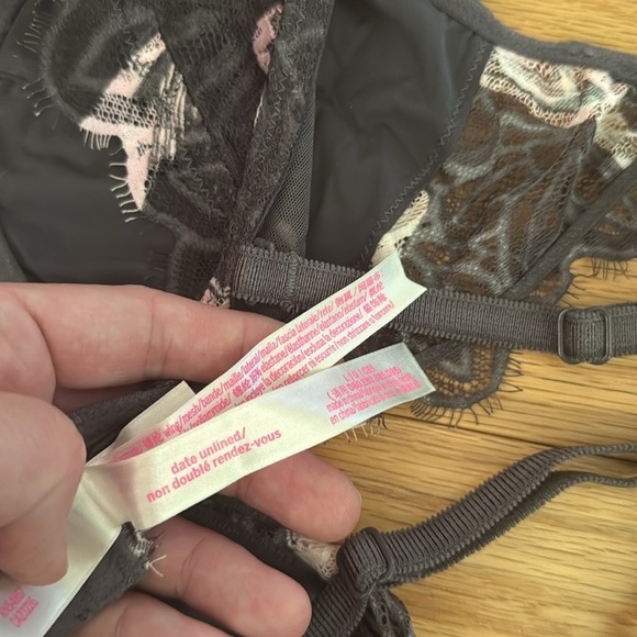 Bundle of Victoria’s Secret Lace Bralettes - Picture 16 of 16